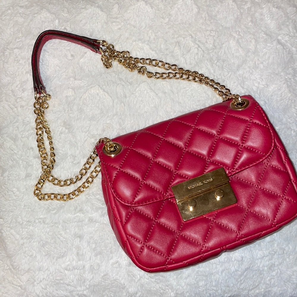 Brand new, never worn Michael Kors bag!